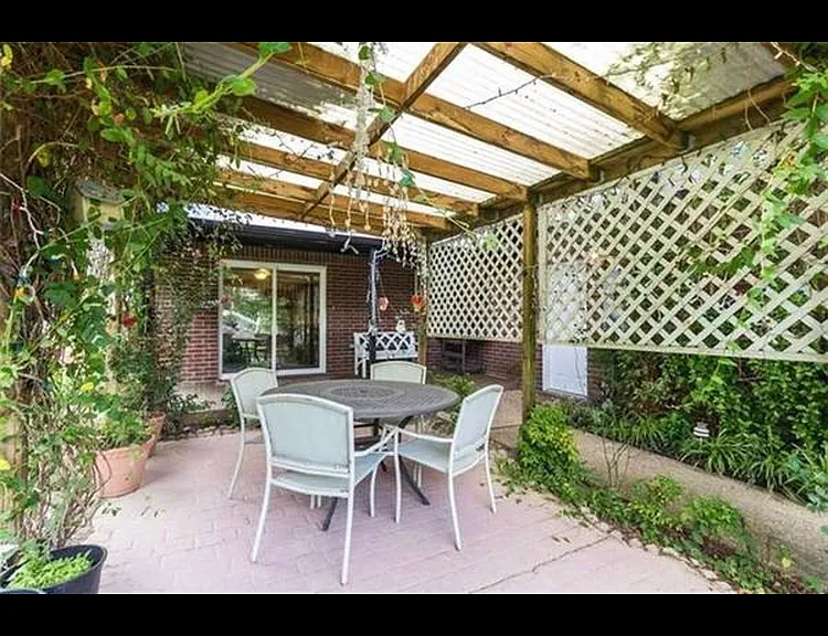 2580 N Karyn Ave #1 — Photo 7
