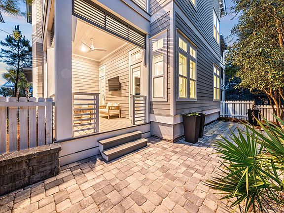 2nd image of 9 Siasconset Ln