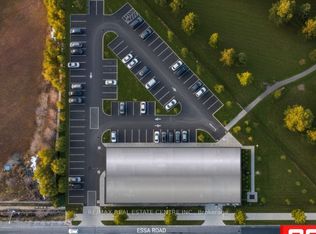 780 Essa Rd, Barrie, ON L4N9E9