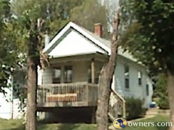 1425 E Tripp Ave, Peoria, IL 61603