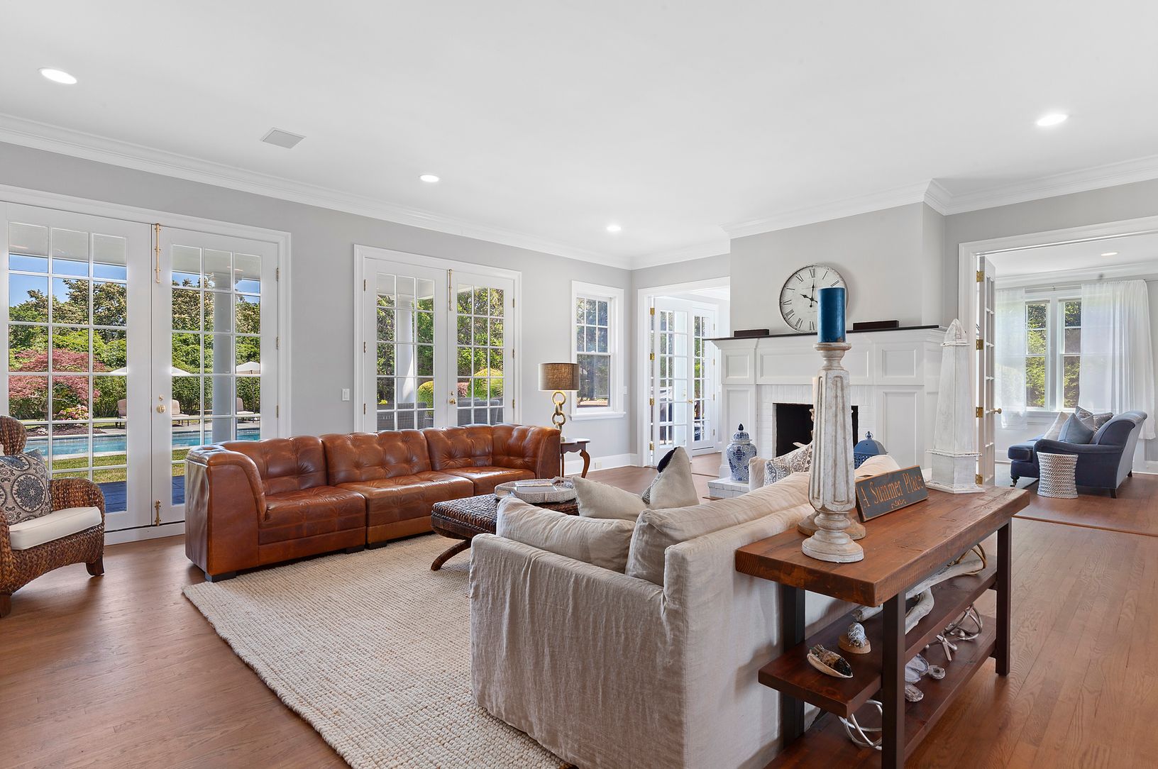  Living Room with Fireplace