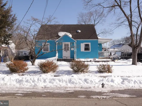 58 Watson Blvd, Clementon, NJ 08021