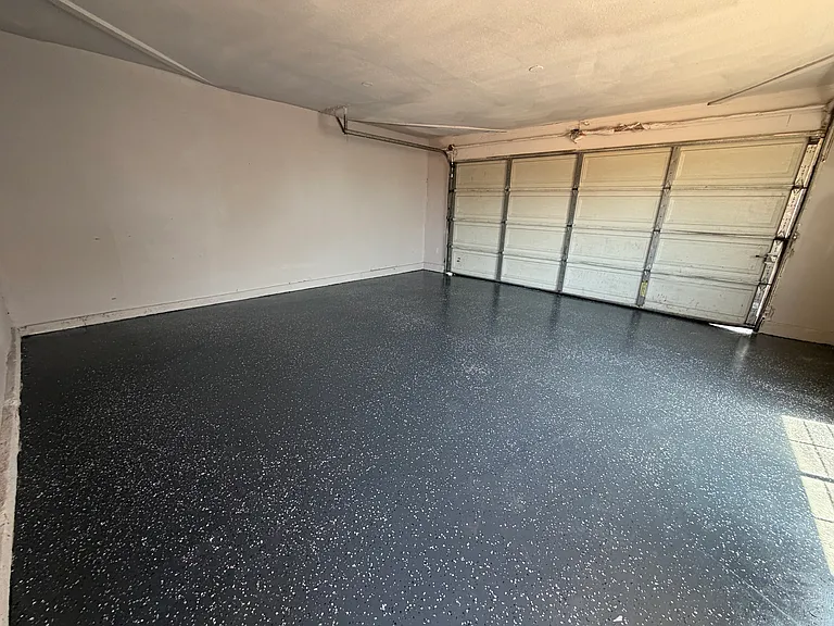 231 E Lambert Rd — Photo 18