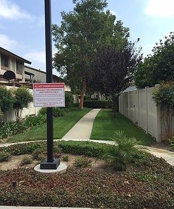 4th image of 5307 Village Circle Dr