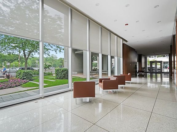 4th image of 3600 N Lake Shore Dr APT 2807