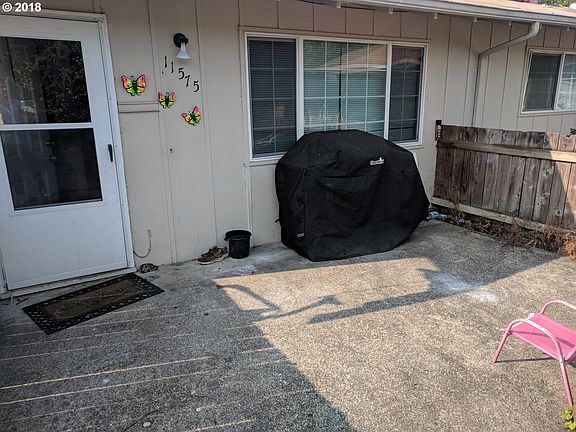 3rd image of 11575 SW Lomita Ave