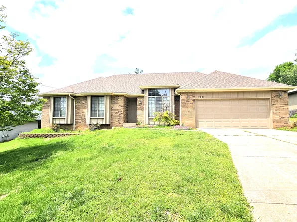 2921 E Lark Street, Springfield, MO 65804