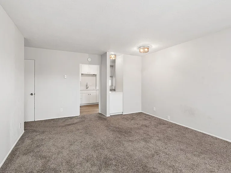 3820 Georgia St #11 — Photo 6