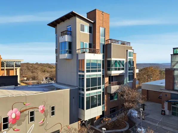 5 W Mountain St, Fayetteville, AR 72701