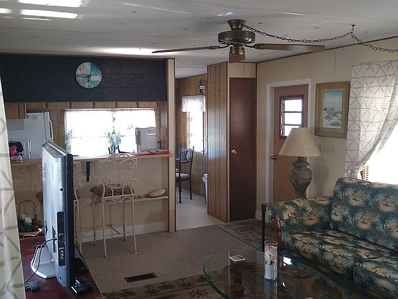 5th image of 2430 Brookwood Dr