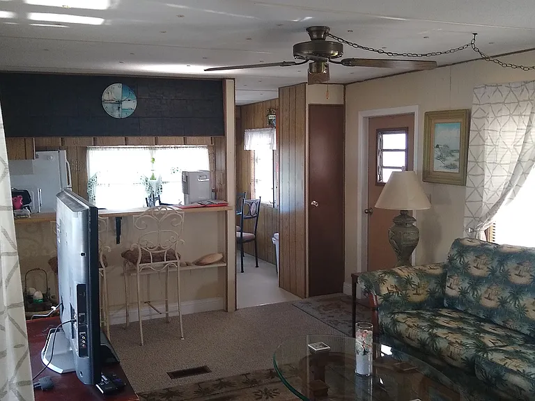 2430 Brookwood Dr — Photo 5