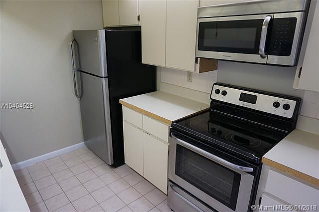 1st image of 576 Green Springs Pl