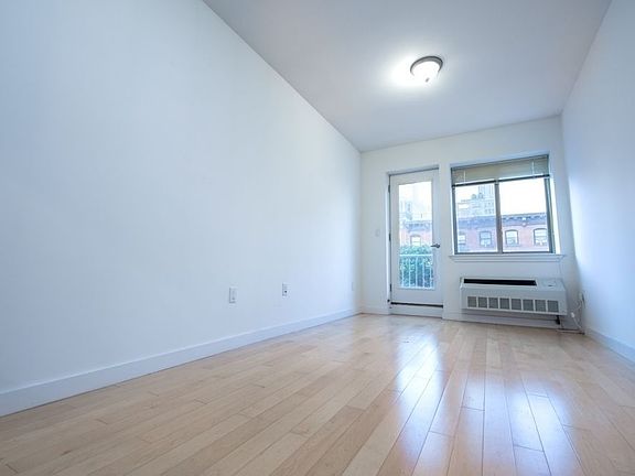 4th image of 392 Atlantic Ave #300