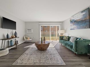 The Preserve at Woodfield, Rolling Meadows, IL 60008