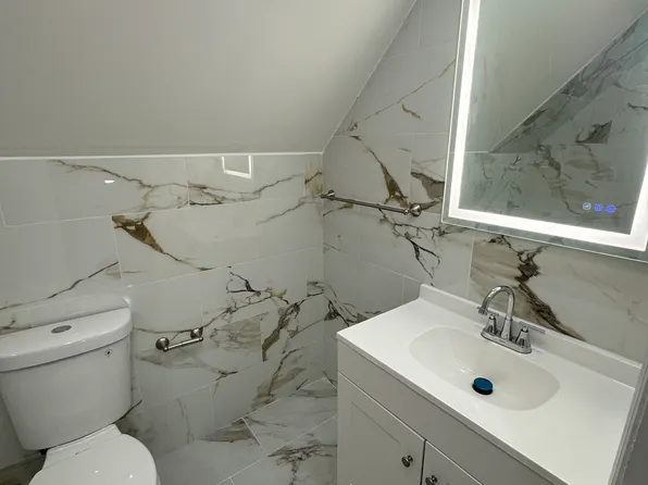 82 West 42nd Street image 19 of 23