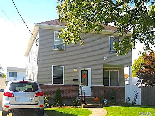 1st image of 220 Fenimore Ave