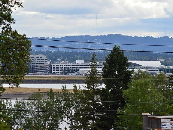 5th image of 10706 SE Evergreen Hwy