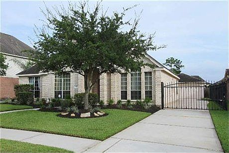 2nd image of 11919 Canyon Timbers Dr