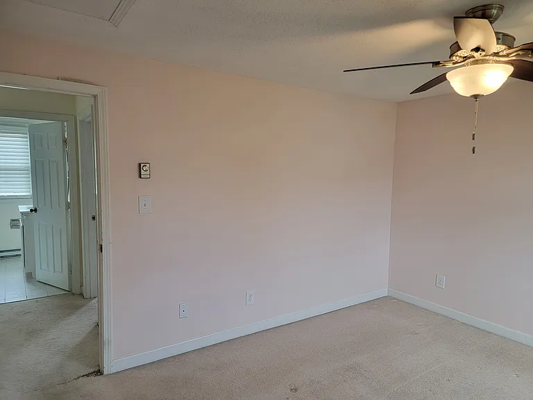 135 W Main St #5 — Photo 16