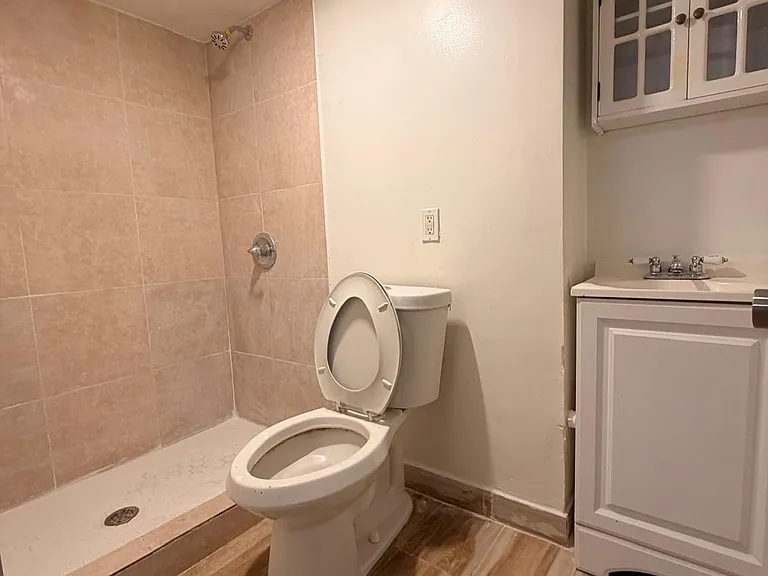 3520 SW 60th Ct — Photo 5