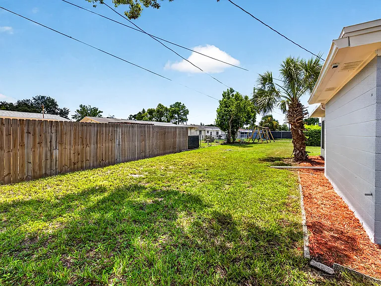 3642 Winder Dr — Photo 20