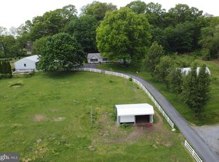 3125 Compass Rd, Honey Brook, PA 19344