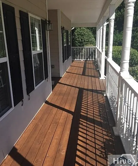 149 Walnut Ridge Dr — Photo 2