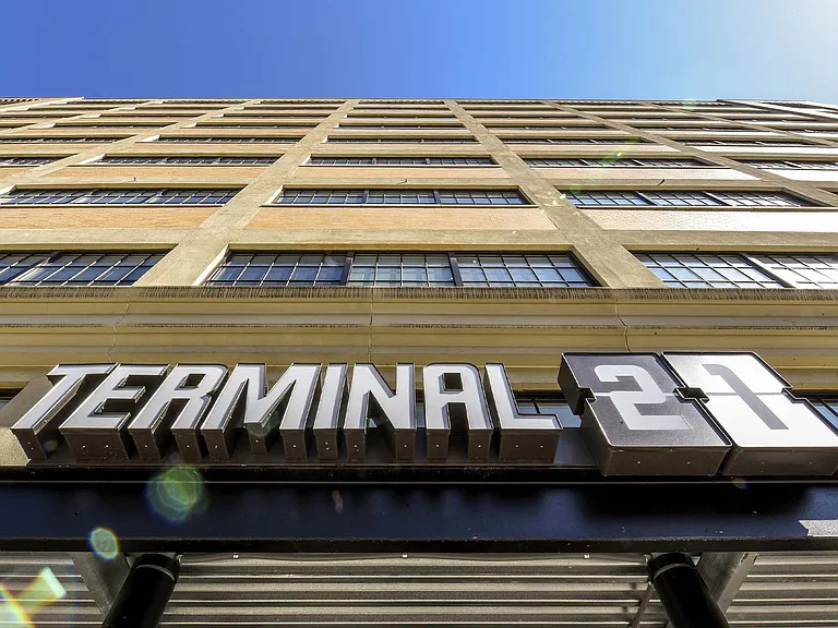 Terminal 21 — Photo 36