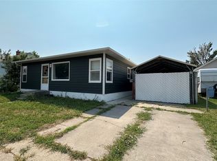 422 4th Ave SW, Great Falls, MT 59404