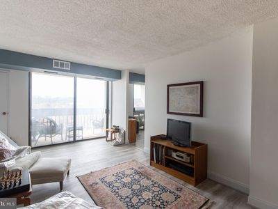 5300 Holmes Run Pkwy APT 1505, Alexandria, VA, 22304