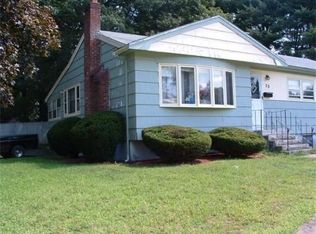 28 Glen Ln, Randolph, MA 02368
