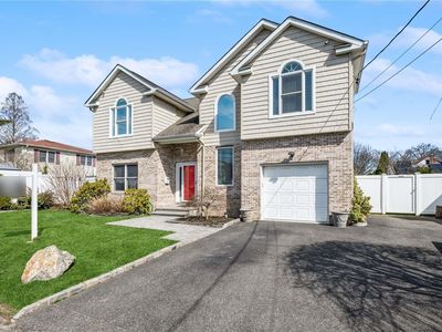32 Miller Street, Glen Cove, NY, 11542