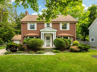 1208 Whittier Rd, Ypsilanti, MI 48197