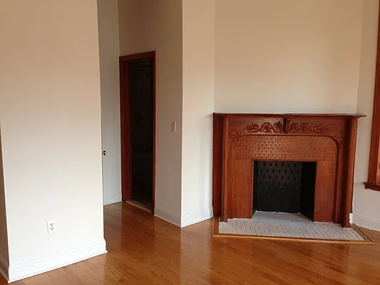 Rented by Nest Seekers International | media 22