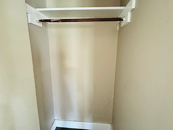4th image of 2909 7th St #101005004