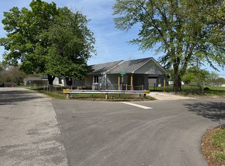 116 Spring St, Charlestown, IN 47111