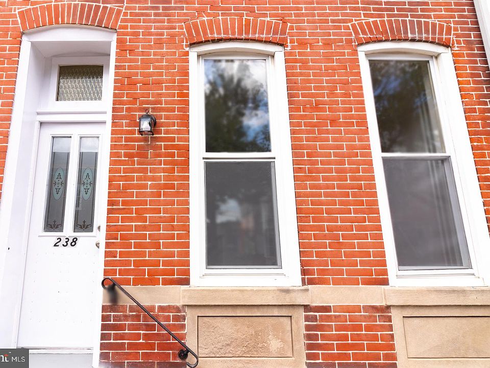 1st image of 238 Bayard St