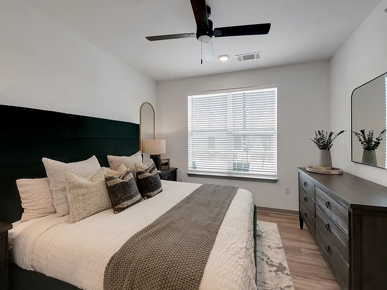 The Depot Luxury Apartments — Photo 45