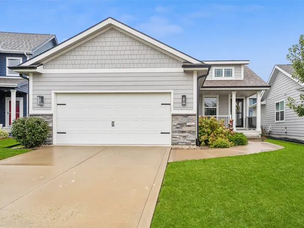 2001 NE Cypress Cir, Grimes, IA 50111