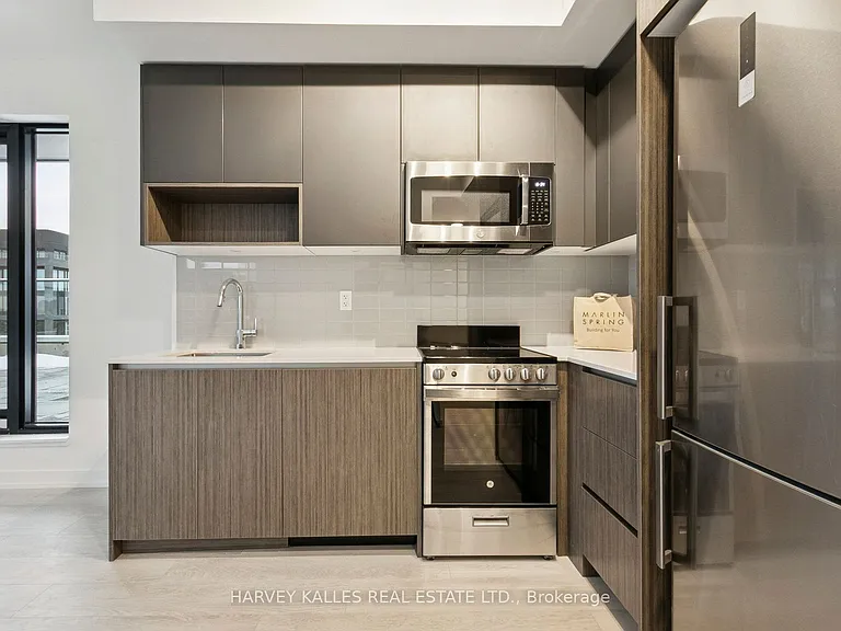 801 The Queensway #706 — Photo 15