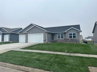 1278 Echo Ridge Ln, Marion, IA 52302