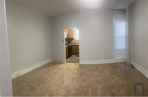 602 E Cornwall St Photo 1