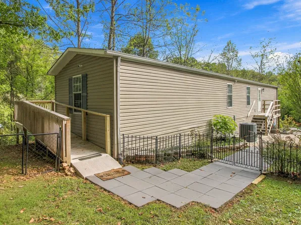 365 Lariat Ln, Sevierville, TN 37862