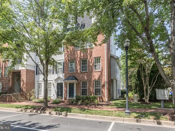 257 Cameron Station Blvd, Alexandria, VA 22304