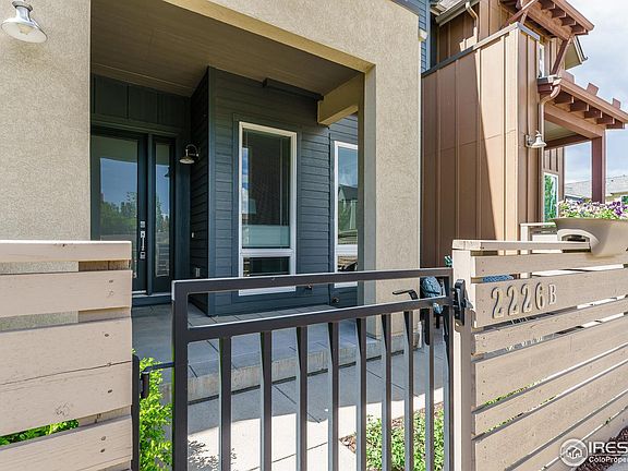 5th image of 2226 E Hecla Dr #B