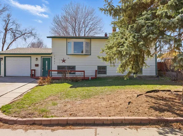 1007 Park Hill Dr, Rapid City, SD 57701