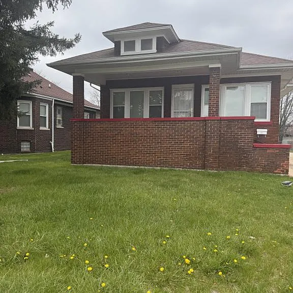 6 Webb St — Photo 1