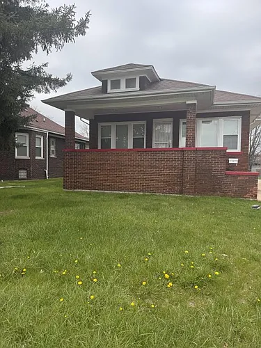 6 Webb St Photo 1