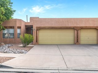 10504 Sorrento Dr NW, Albuquerque, NM 87114