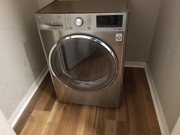 3rd image of 7225 Buffalo Ave #2-1